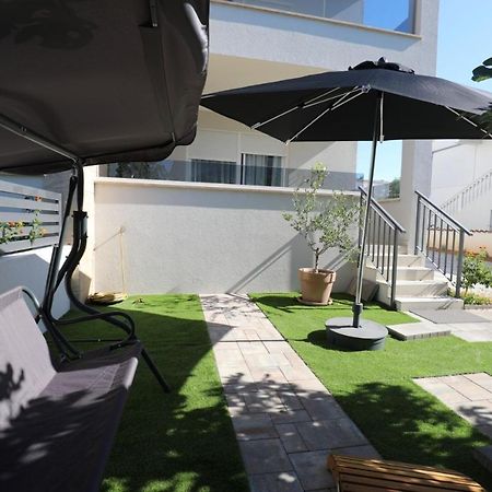 Smil'E Apartments Vodice Extérieur photo