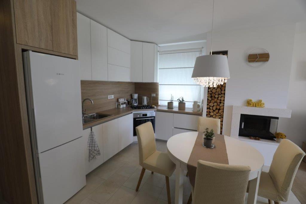 Smil'E Apartments Vodice Extérieur photo