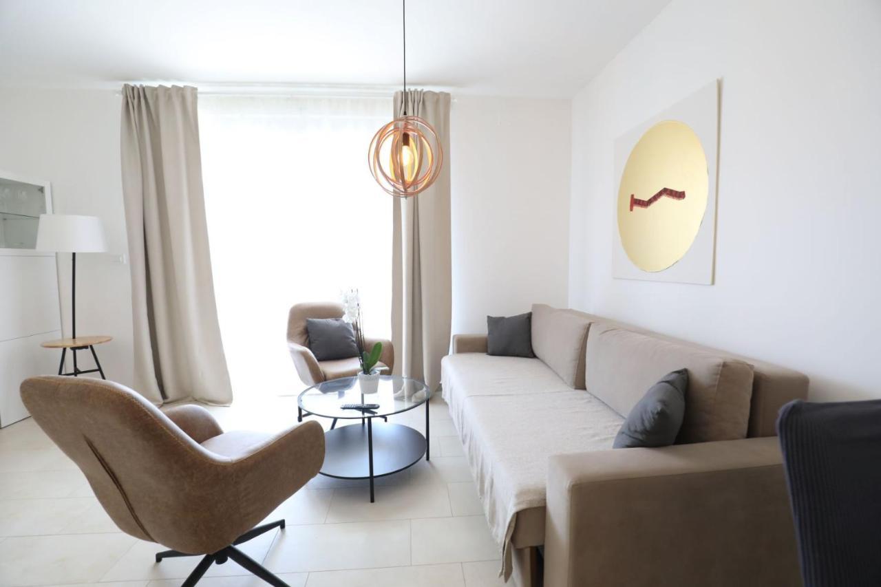 Smil'E Apartments Vodice Extérieur photo